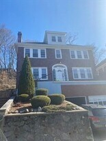 95 Westbourne Terrace, Unit 1 in Brookline, MA - Building Photo