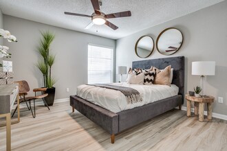 Evaline in Dallas, TX - Building Photo - Building Photo