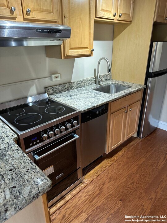 1450 Beacon St, Unit B41 in Brookline, MA - Foto de edificio