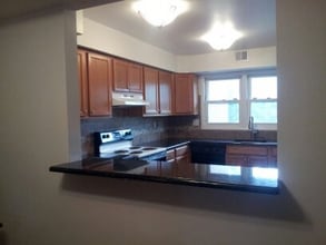 1 Carriage Way in Montclair, NJ - Building Photo - Building Photo