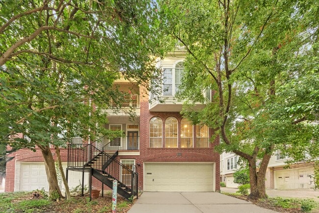 property at 1407 Prospect St
