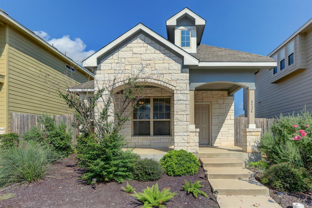 4524 Esper Ln in Austin, TX - Building Photo