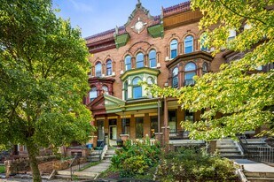 3314 Auchentoroly Terrace in Baltimore, MD - Building Photo