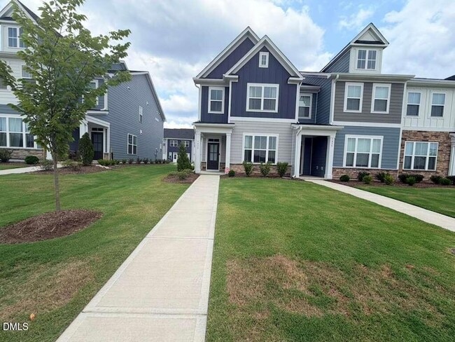 property at 1633 Wendell Valley Blvd