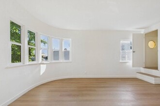 Wilcox Apartments in Los Angeles, CA - Foto de edificio - Building Photo