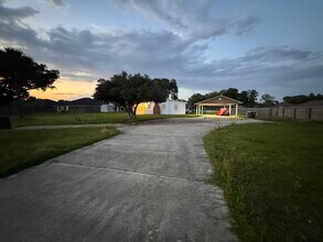 5926 Saufley Pines Rd in Pensacola, FL - Building Photo - Building Photo