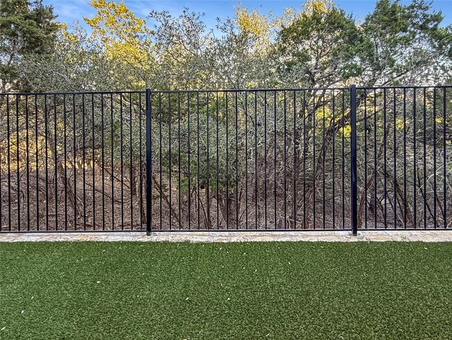 5603 Mobeetie Lp in Bee Cave, TX - Building Photo - Building Photo