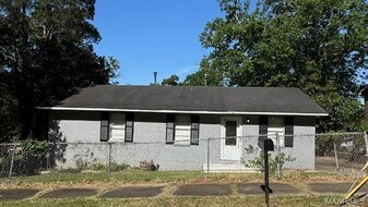 3003 George B Edmondson Dr in Montgomery, AL - Building Photo
