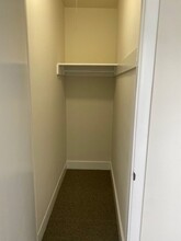 1387 Corbin Ave-Unit -2nd Fl in New Britain, CT - Building Photo - Building Photo