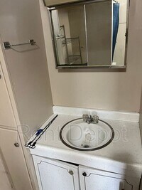 302 W State St photo'