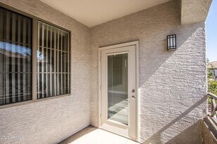 1941 S Pierpont Dr, Unit 2026 in Mesa, AZ - Building Photo