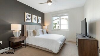 5340 Periwinkle Hl Ave, Unit 2407 in Charlotte, NC - Building Photo