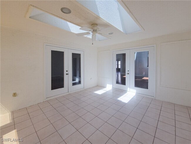 property at 607 Brookwood Pl