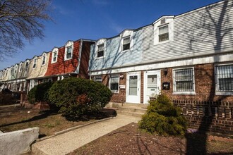 328 Stevens Ave in Jersey City, NJ - Building Photo - Building Photo