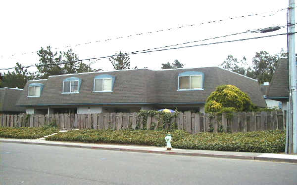 The Meadows Apartments in Cotati, CA - Building Photo - Building Photo