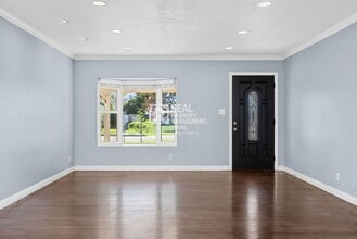 1425 W Woodcrest Ave in Fullerton, CA - Building Photo - Building Photo