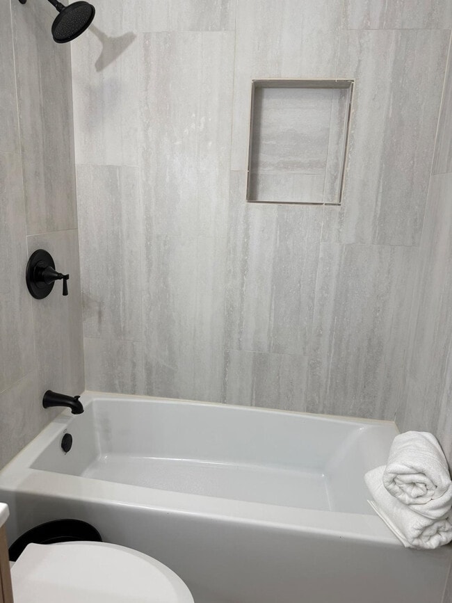 3210 Northeast Dr, Unit SI ID1385482P in Austin, TX - Building Photo - Building Photo