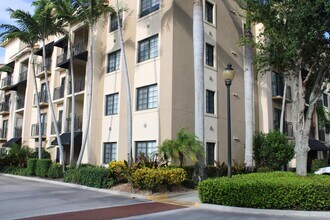 4903 Midtown Ln in Palm Beach Gardens, FL - Building Photo - Building Photo