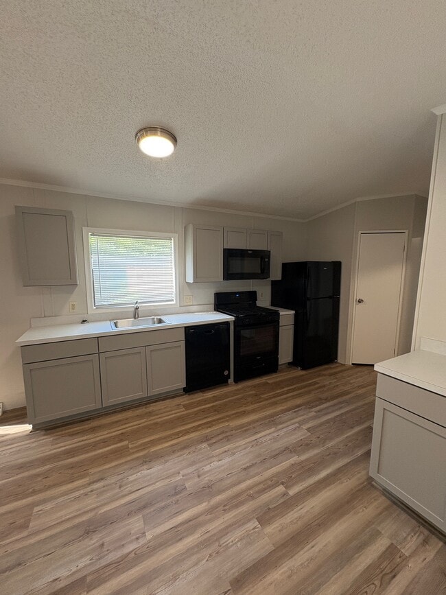 property at 4 Tree Ln