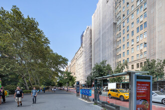 15 W 81st St in New York, NY - Building Photo - Building Photo