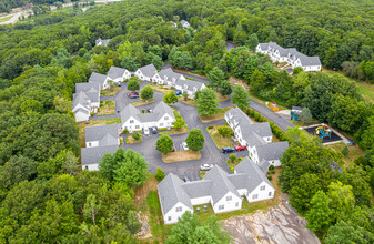 Deerfield Village in Niantic, CT - Building Photo - Building Photo