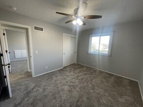 11803 S 27th St in Bellevue, NE - Building Photo - Building Photo