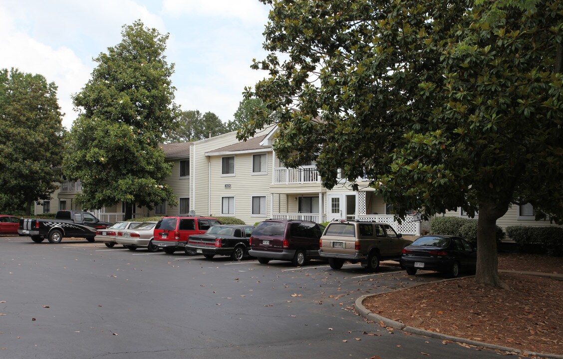 The Madison Apartments and Townhomes in Lawrenceville, GA - Building Photo