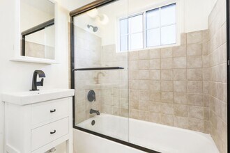 510 Ruberta Ave in Glendale, CA - Building Photo - Building Photo