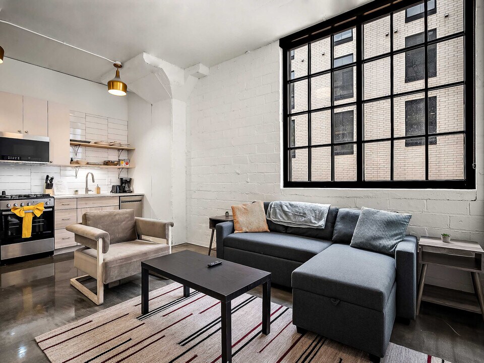 608 N 3rd St in Minneapolis, MN - Building Photo