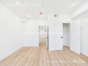 708 N Preston St, Unit Unit 2F in Philadelphia, PA - Building Photo - Building Photo