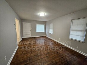 1528 SE Riverside Dr in Evansville, IN - Building Photo - Building Photo