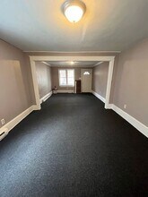 208 W Patterson St in Lansford, PA - Building Photo - Building Photo