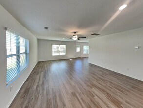 18843 Wembley Vis Trl in Roman Forest, TX - Building Photo - Building Photo