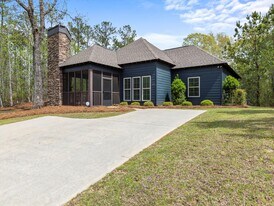 127 Camp Cir in Dadeville, AL - Building Photo