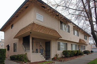 1725 O St in Sacramento, CA - Foto de edificio - Building Photo