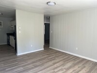 1625 Clark St-Unit -Apt. B in Rocky Mount, NC - Building Photo - Building Photo