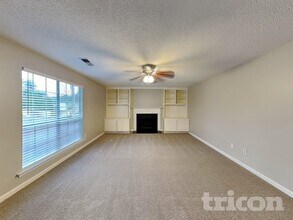 2198 Colony Dr in Canton, GA - Foto de edificio - Building Photo