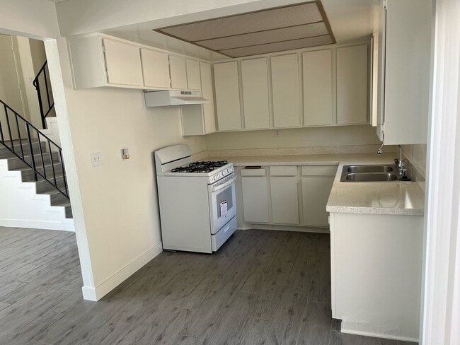 2410 S Nadine St in West Covina, CA - Building Photo - Building Photo