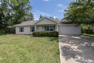 610 N Grace Ln in Columbia, MO - Building Photo