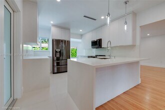 1449 Cecilia Ave in Coral Gables, FL - Building Photo - Building Photo