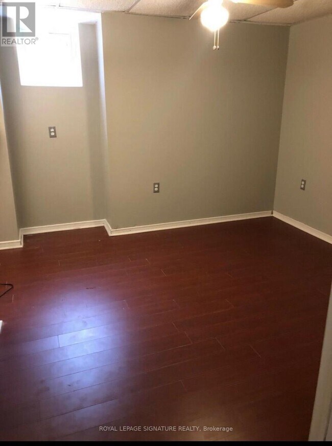 622 Chartwell Ct in Pickering, ON - Building Photo - Building Photo