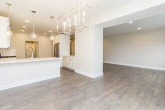 10723 Clock Tower Dr in Countryside, IL - Building Photo - Building Photo