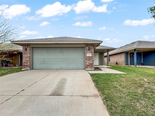 1729 Everglade Ct in Oklahoma City, OK - Building Photo - Building Photo