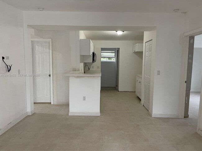 1820 Rutland St in Opa Locka, FL - Building Photo - Building Photo