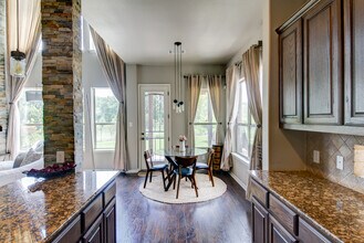 308 Entrada Way in Round Rock, TX - Building Photo - Building Photo