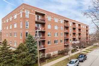 476 Alles St in Des Plaines, IL - Building Photo - Building Photo