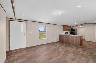 16731 Flow Rd in Krum, TX - Building Photo - Building Photo