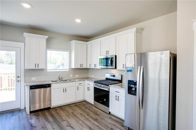 502 Fiery Skipper Dr in Pflugerville, TX - Building Photo - Building Photo