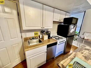348 North St, Unit 346-12 in Boston, MA - Building Photo - Building Photo