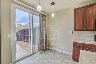 860 Sierra View Cir in Lincoln, CA - Building Photo - Building Photo